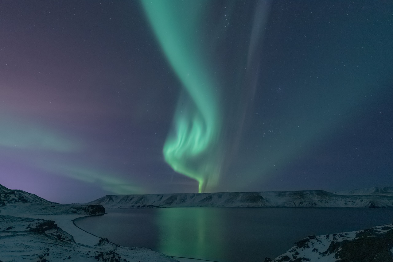 ¿Cuáles son las mejores épocas para ver auroras en Noruega?