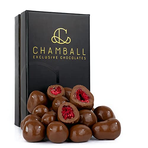 Caja Chamball Raspberries/Estas frambuesas cubiertas de chocolate belga artesanal, es un perfecto bocado para saborearlo a cualquier hora. Buen maridaje con vinos tintos reservas.